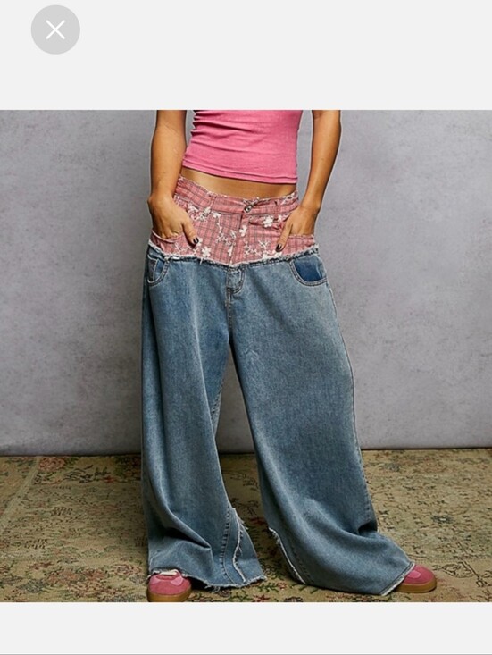 POL Denim - 334 POL Two-Tone Denim Jeans with Pink Floral Waistband
